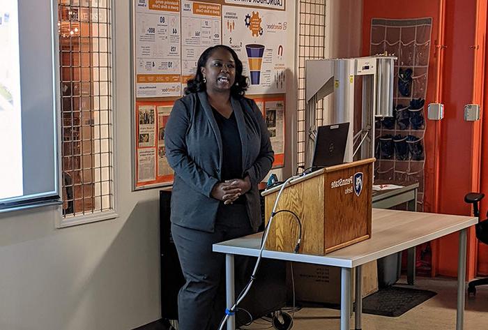 Tolanda Rogers gives her idea for RISCQ Healthcare during the competition.